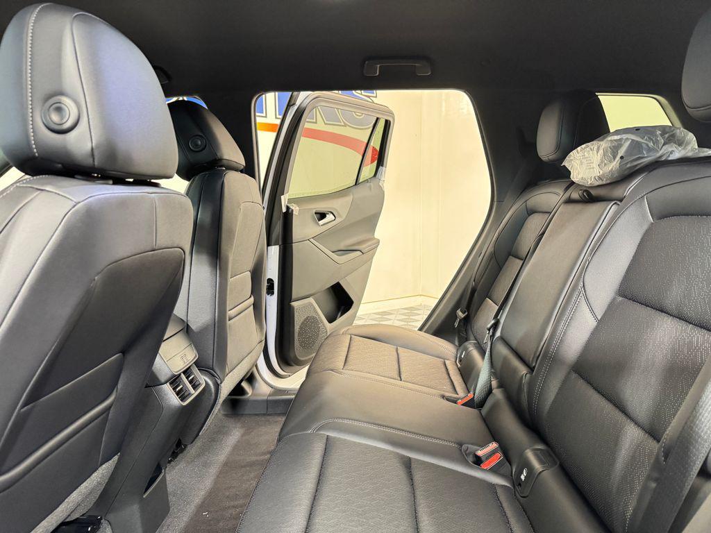 new 2026 Chevrolet Equinox car, priced at $34,540