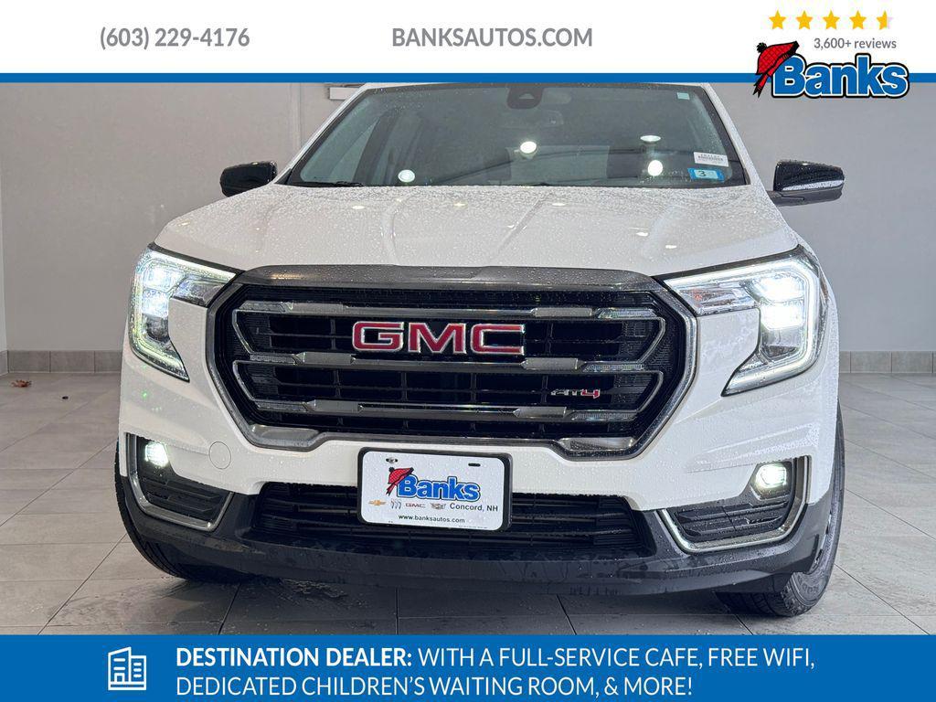 used 2022 GMC Terrain car, priced at $28,987