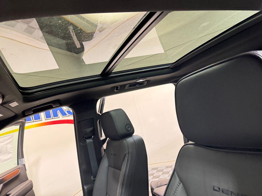 new 2026 GMC Yukon XL car, priced at $92,335