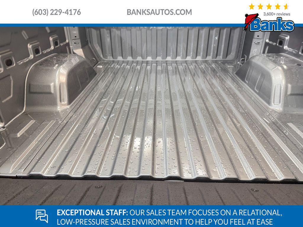 new 2026 GMC Sierra 1500 car, priced at $46,525