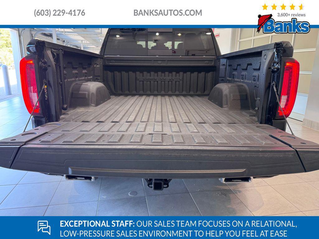 used 2022 GMC Sierra 1500 car, priced at $50,487