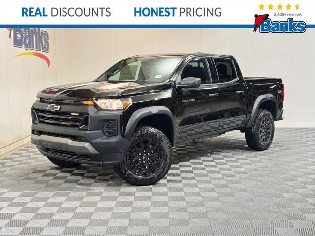 new 2025 Chevrolet Colorado car, priced at $44,020