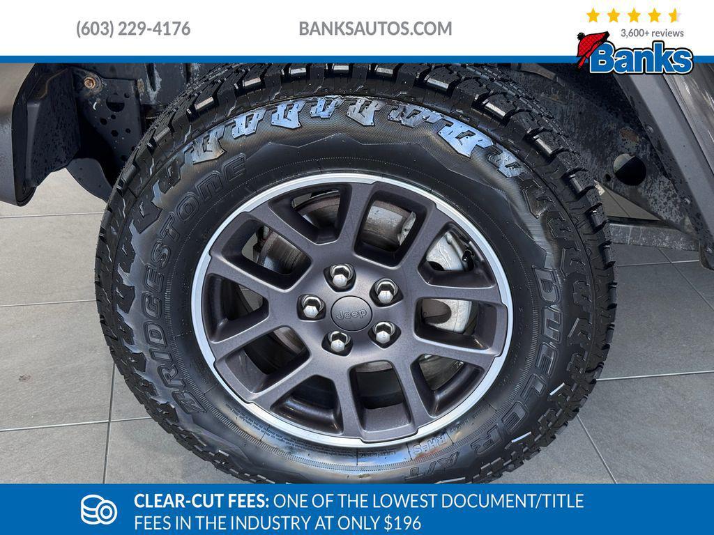 used 2021 Jeep Wrangler Unlimited car, priced at $32,987