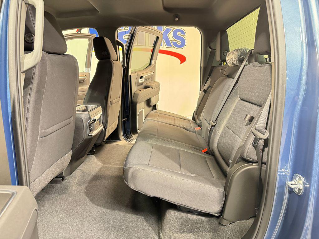 new 2025 GMC Sierra 1500 car, priced at $58,532