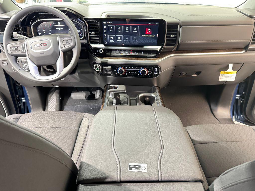 new 2025 GMC Sierra 1500 car, priced at $58,532