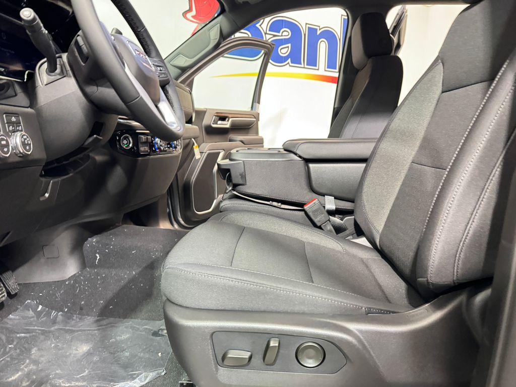 new 2026 GMC Sierra 1500 car, priced at $51,828