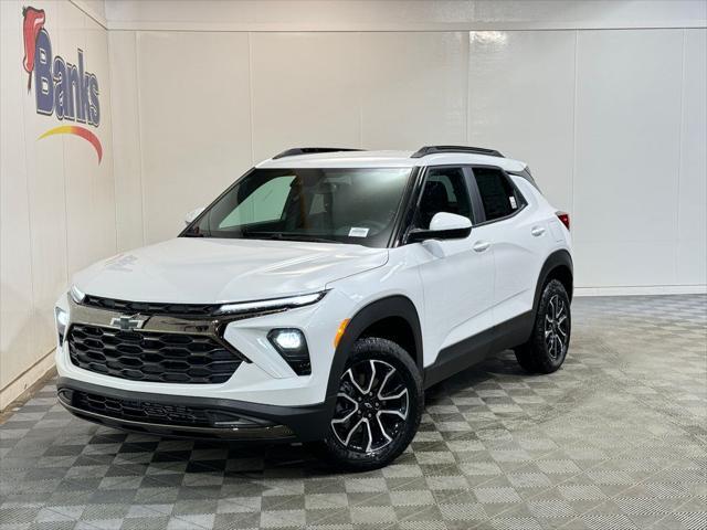 new 2025 Chevrolet TrailBlazer car, priced at $33,335