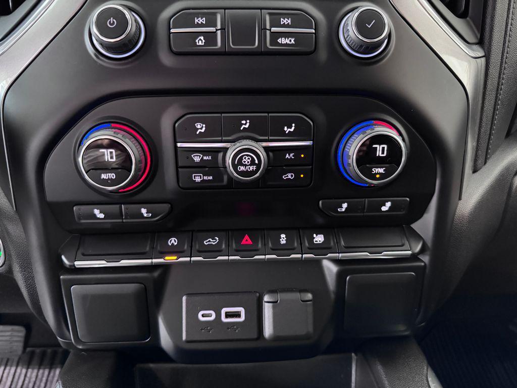 used 2022 Chevrolet Silverado 1500 car, priced at $42,987