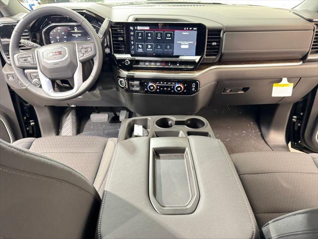 new 2025 GMC Sierra 1500 car, priced at $53,638