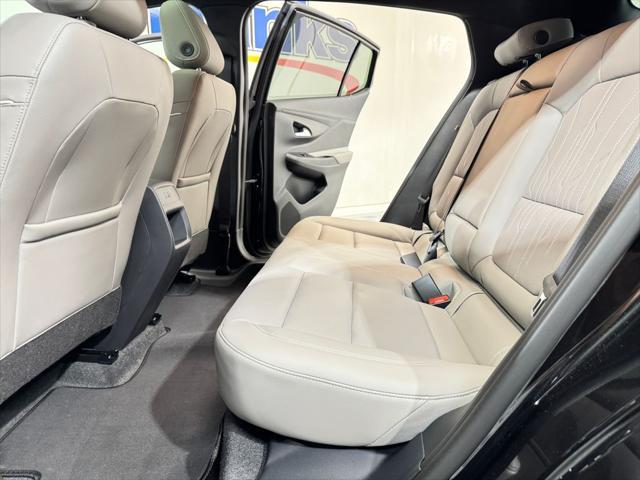 new 2025 Buick Envista car