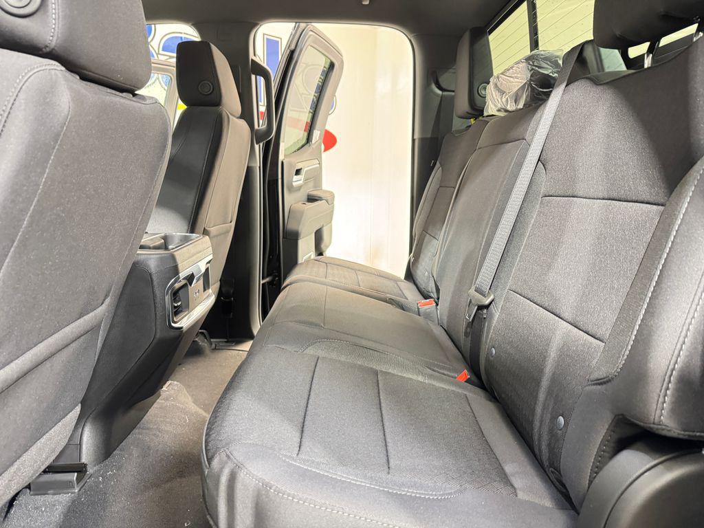 new 2025 GMC Sierra 1500 car, priced at $56,550
