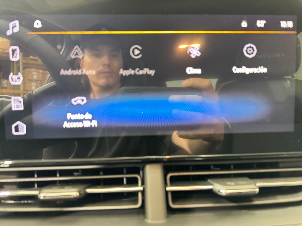 new 2025 Chevrolet Trax car, priced at $26,242