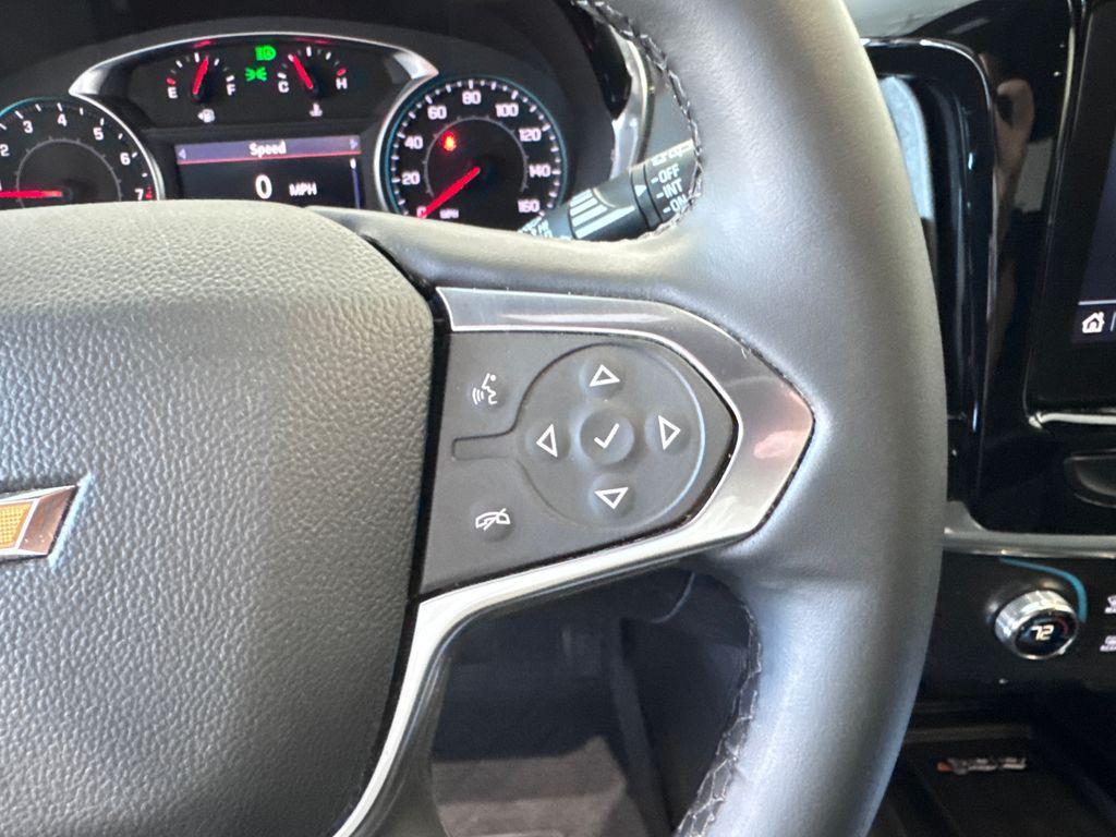 used 2023 Chevrolet Traverse car, priced at $32,987