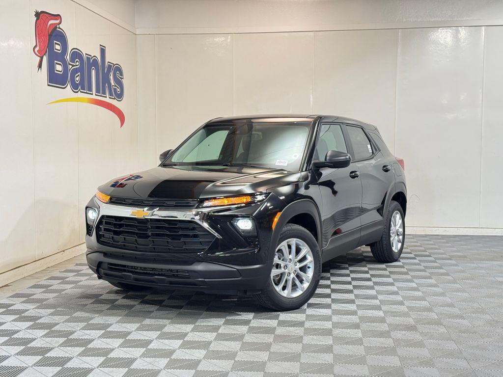 new 2026 Chevrolet TrailBlazer car, priced at $27,004