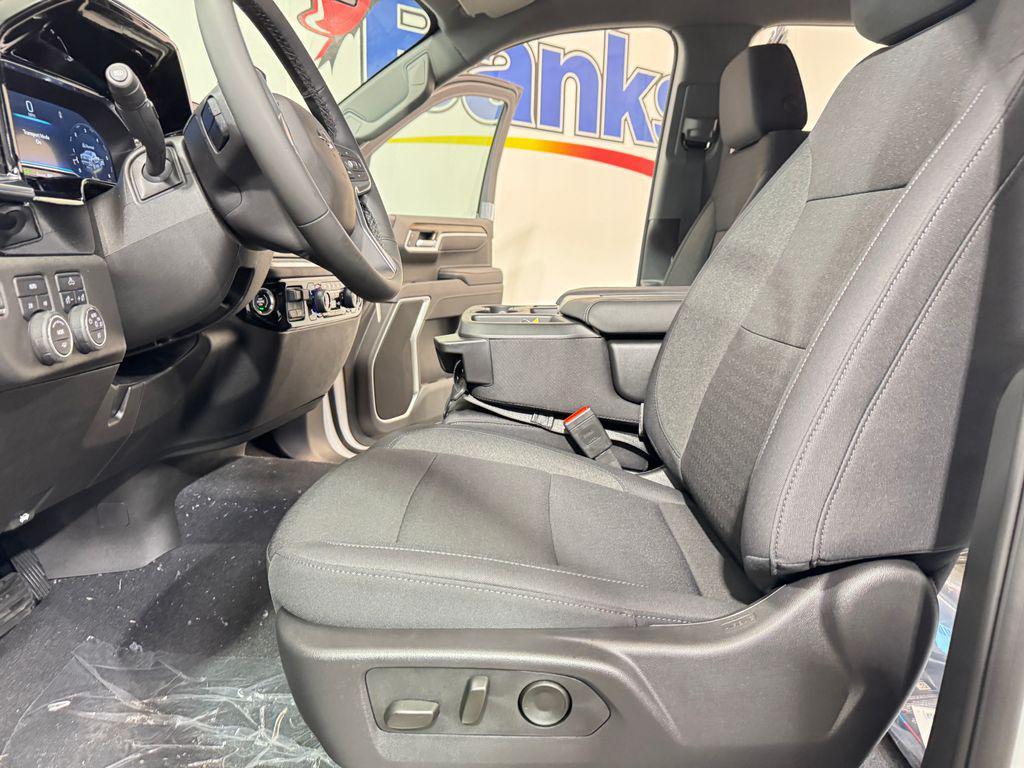 new 2025 Chevrolet Silverado 1500 car, priced at $57,440