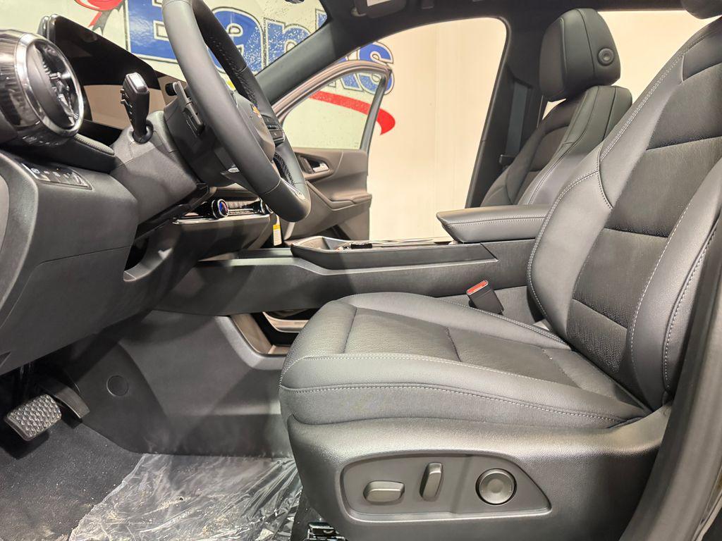 new 2026 Chevrolet Equinox car