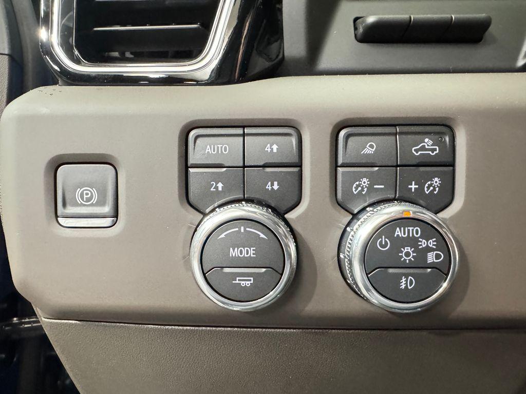 new 2025 GMC Sierra 2500 car, priced at $76,575