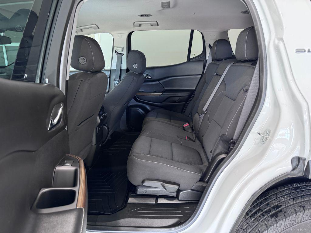 used 2023 GMC Acadia car, priced at $30,487
