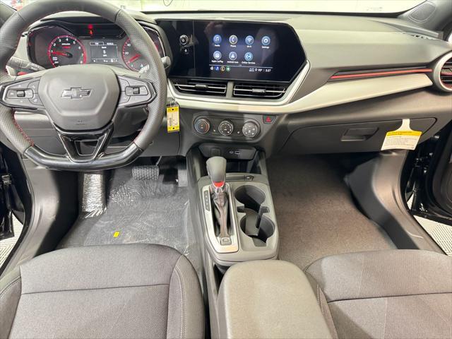 new 2025 Chevrolet Trax car