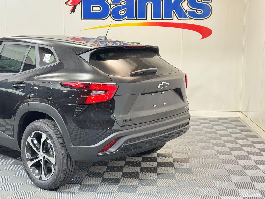new 2025 Chevrolet Trax car, priced at $23,815