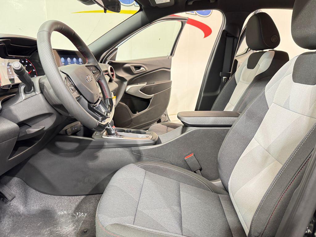 new 2025 Chevrolet Trax car, priced at $23,815