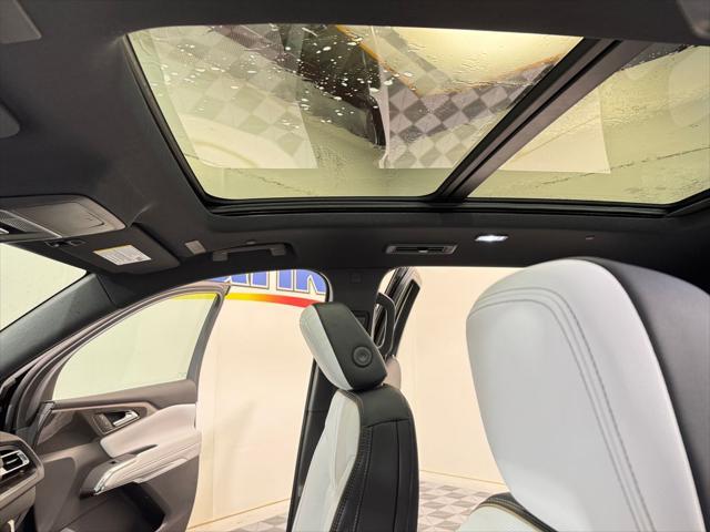 new 2025 Chevrolet Traverse car, priced at $61,915