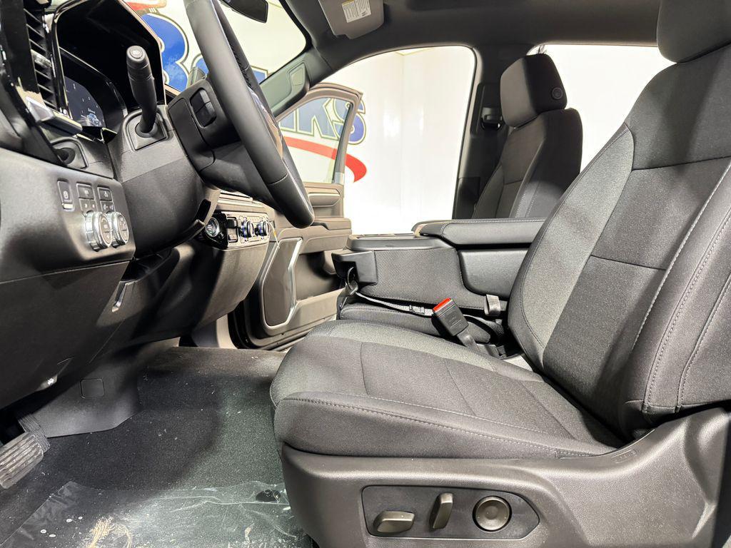 new 2026 GMC Sierra 1500 car, priced at $51,828