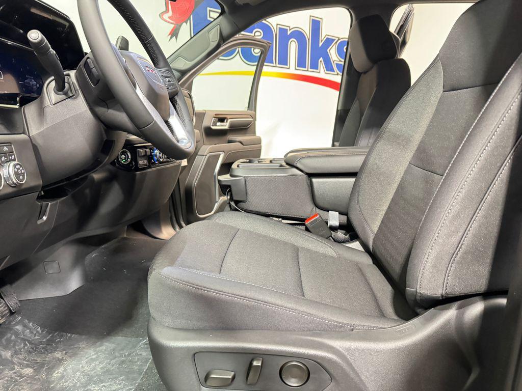 new 2026 GMC Sierra 1500 car, priced at $52,004