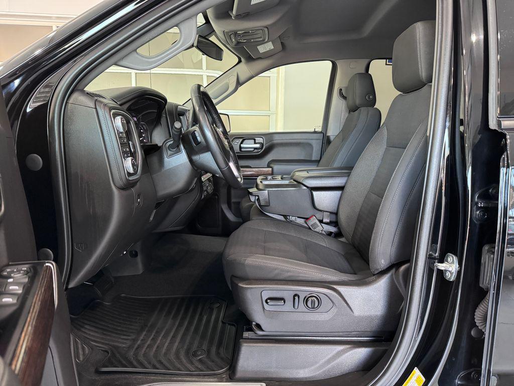 used 2020 GMC Sierra 1500 car, priced at $31,987