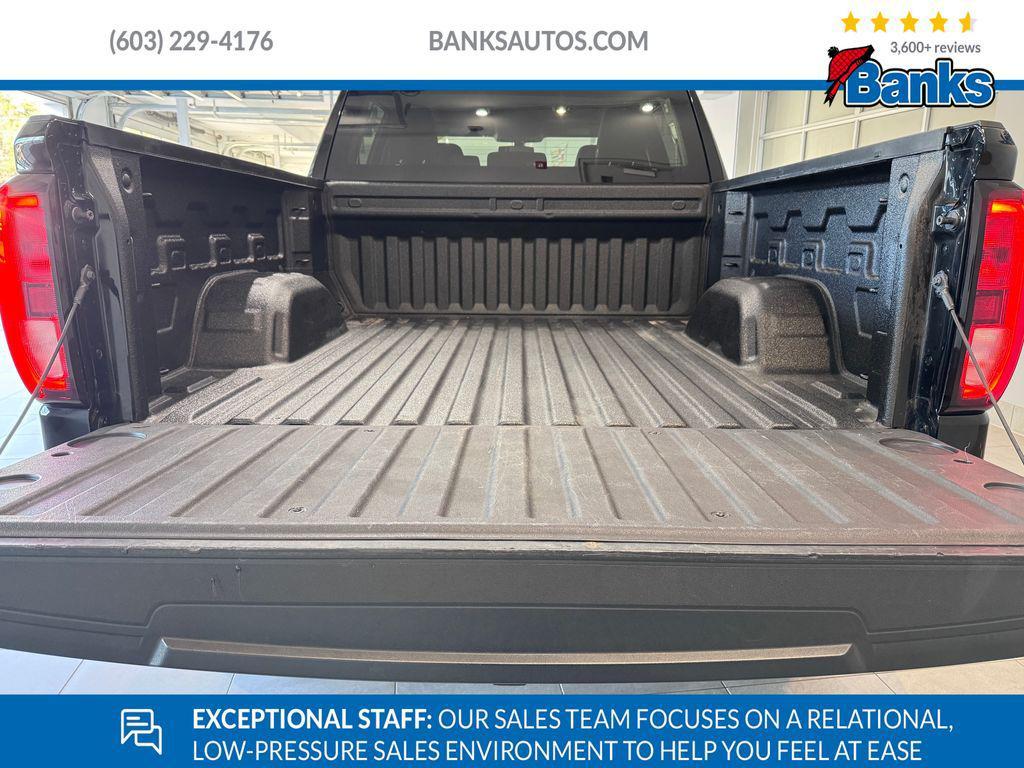 used 2020 GMC Sierra 1500 car, priced at $31,987