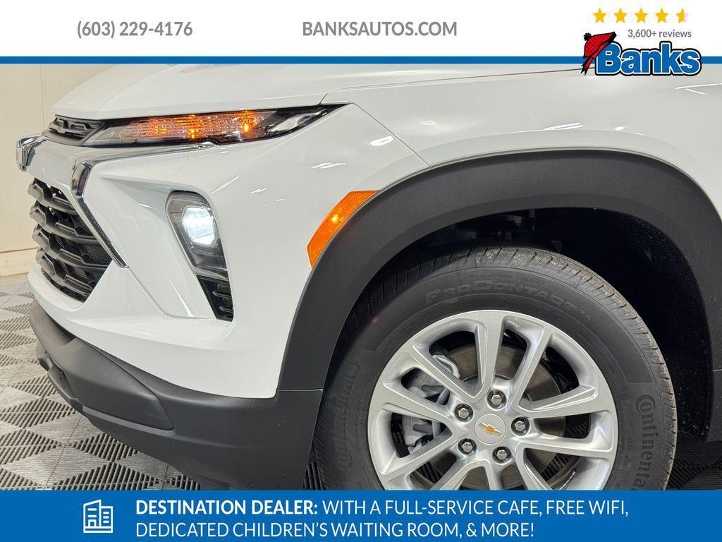 new 2026 Chevrolet TrailBlazer car, priced at $27,004