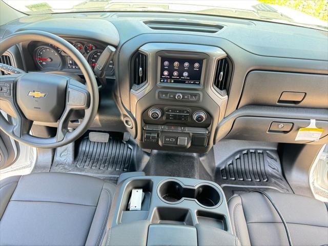 new 2025 Chevrolet Silverado 3500 car, priced at $51,043