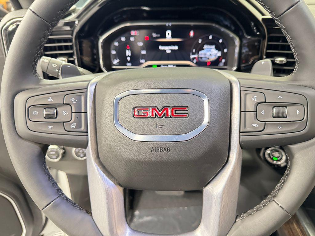 new 2025 GMC Sierra 1500 car, priced at $57,073