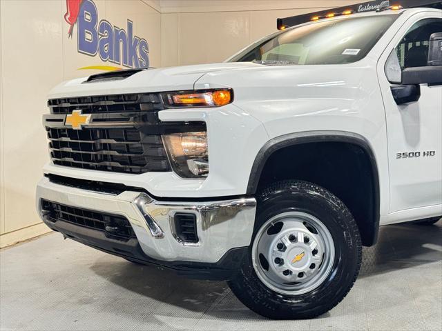 new 2024 Chevrolet Silverado 3500 car, priced at $50,828