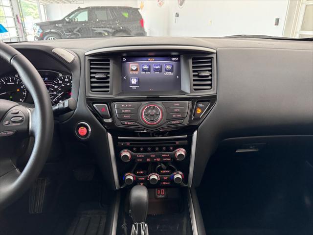 used 2020 Nissan Pathfinder car, priced at $21,987