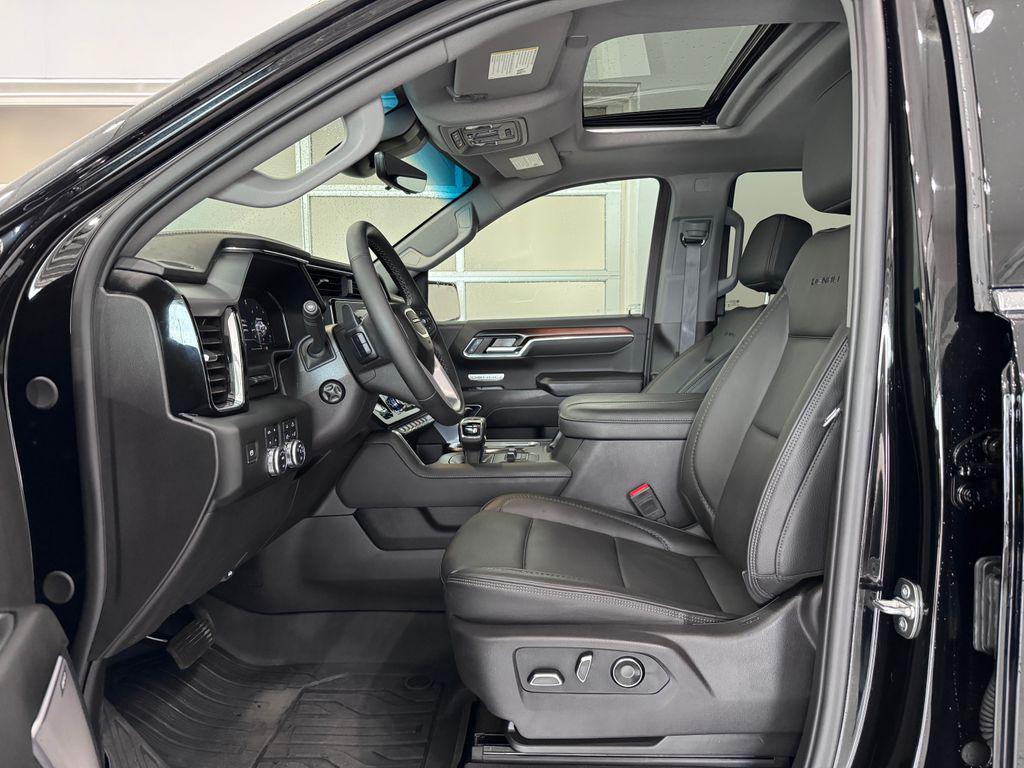 used 2024 GMC Sierra 1500 car, priced at $60,987