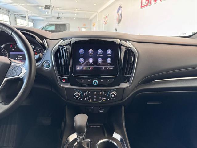 used 2022 Chevrolet Traverse car, priced at $32,487
