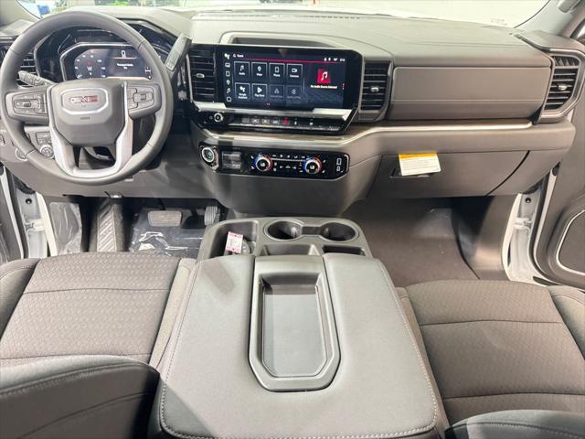new 2025 GMC Sierra 1500 car, priced at $51,833