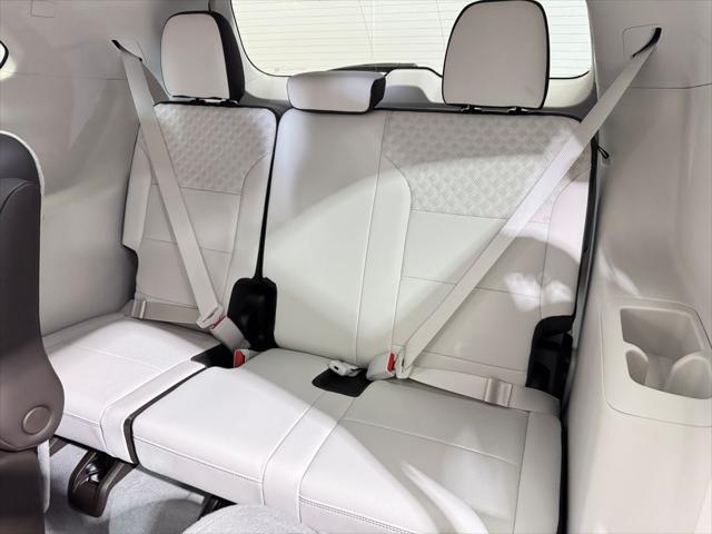 new 2025 GMC Acadia car, priced at $60,190