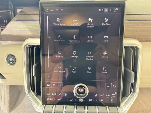new 2025 GMC Acadia car, priced at $60,190