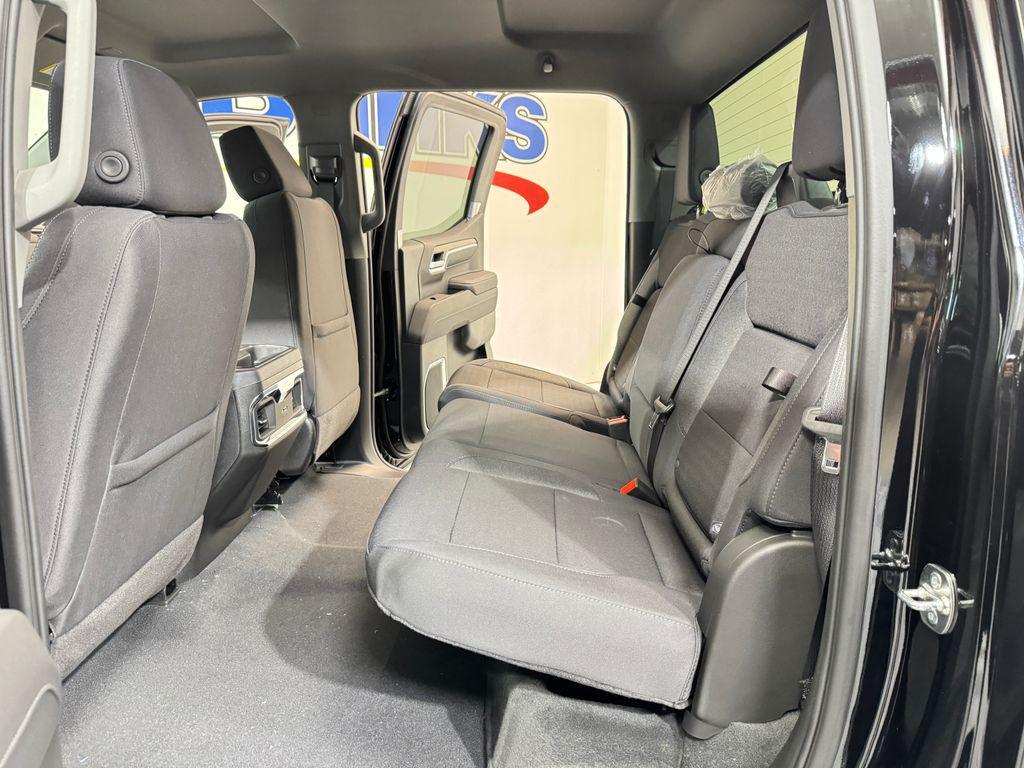 new 2025 GMC Sierra 1500 car, priced at $58,532