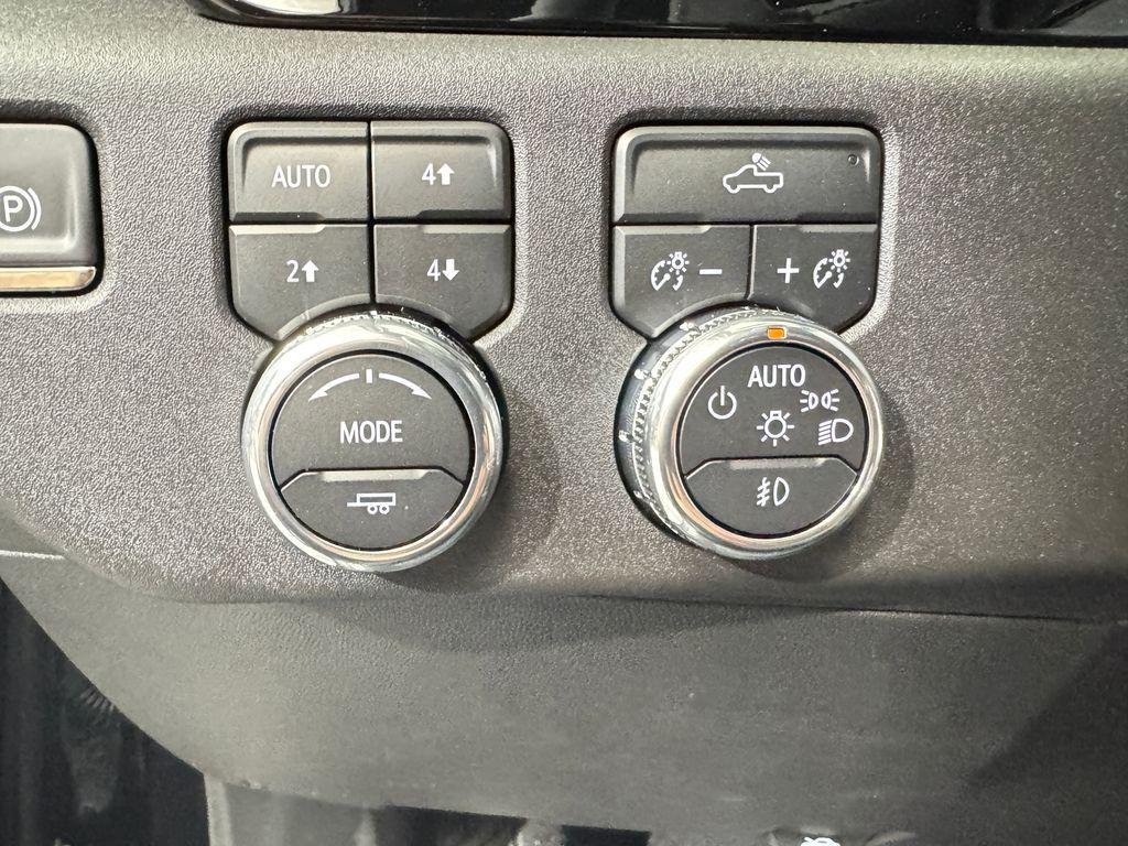 new 2025 GMC Sierra 1500 car, priced at $58,532