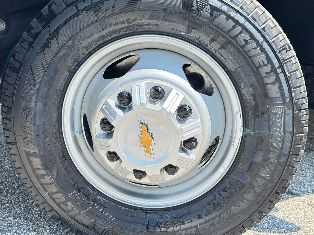 new 2025 Chevrolet Silverado 3500 car, priced at $54,803