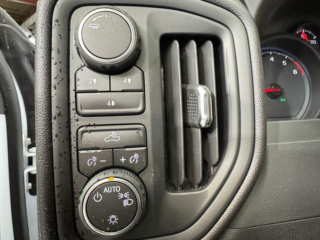 new 2026 Chevrolet Silverado 2500 car, priced at $55,670