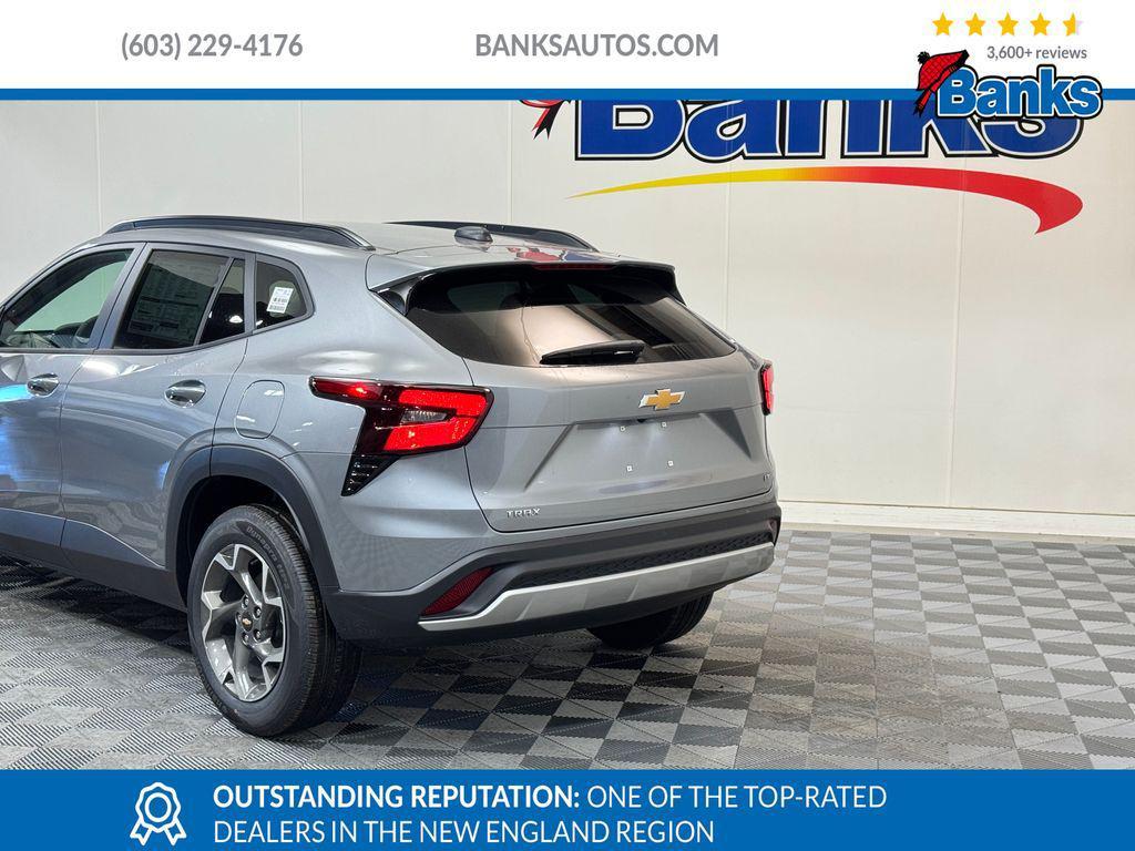 new 2025 Chevrolet Trax car, priced at $25,024