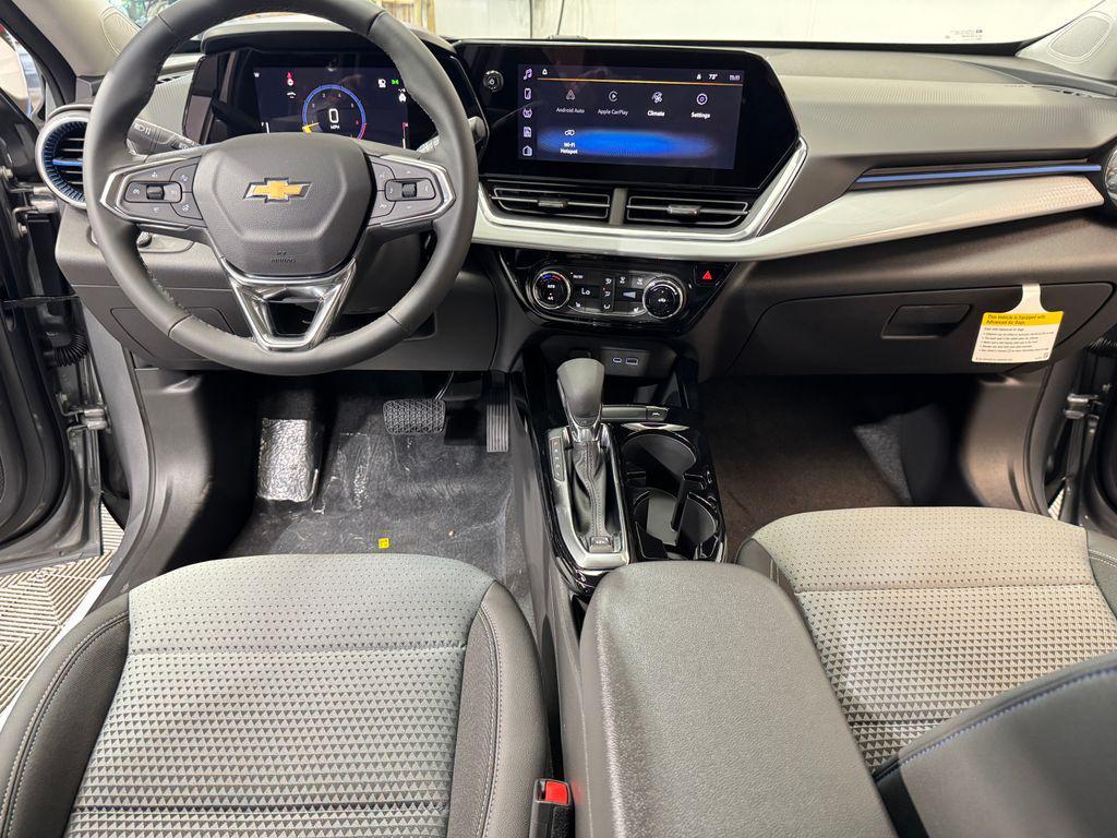 new 2025 Chevrolet Trax car, priced at $25,024