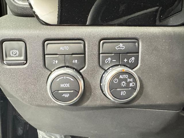 new 2025 GMC Sierra 1500 car, priced at $52,705