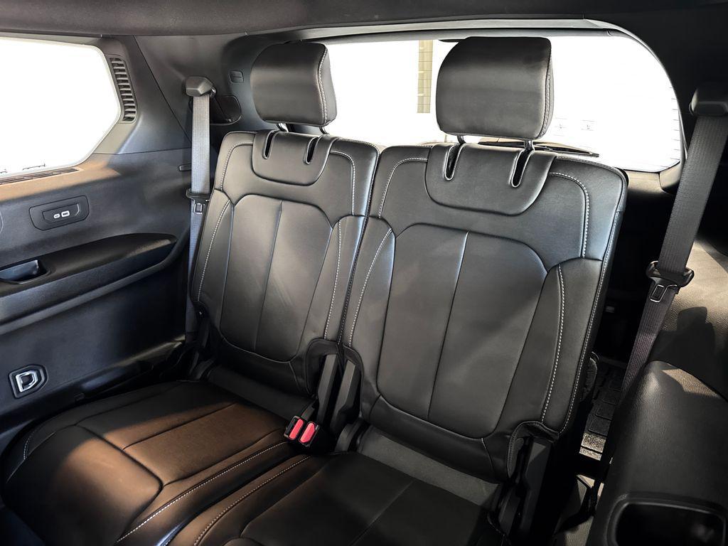 used 2025 Jeep Grand Cherokee L car, priced at $45,987