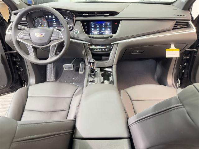 new 2025 Cadillac XT5 car, priced at $64,165