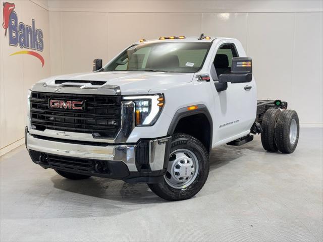 new 2025 GMC Sierra 3500 car, priced at $62,478